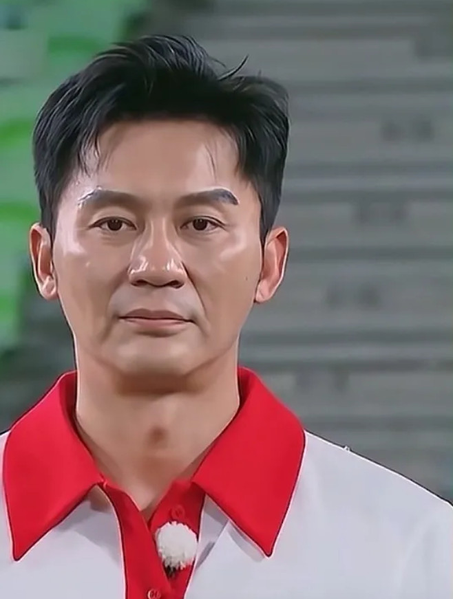 李晨是打算在《奔跑吧》“养老”吗？节目播了13季，老成员更迭不断，他却