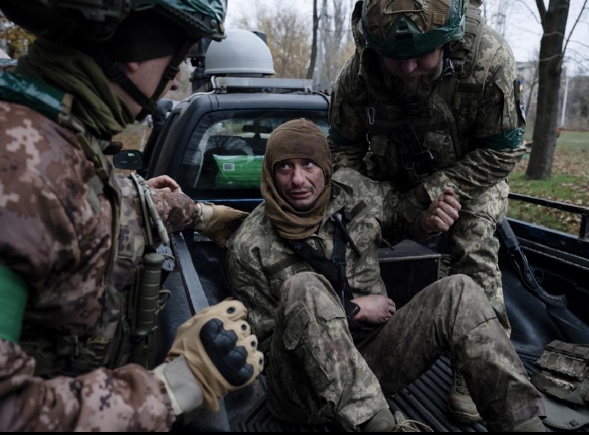 俄乌5万重兵激战康斯坦丁诺夫卡全城陷入惨烈巷战这几天大家看新闻，估计都被这