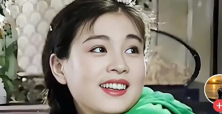 九十年代公认的大美人，甩现在的几千年一美女几条衔