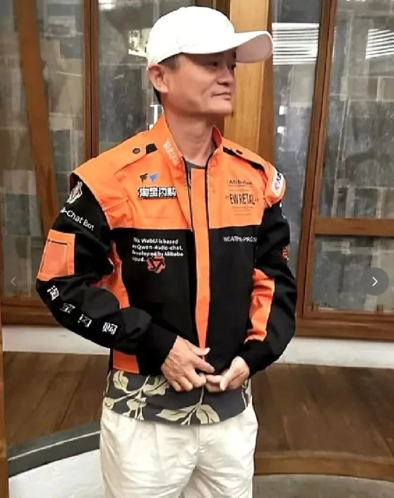 马云穿上闪购的外卖服也不像送外卖的​​​