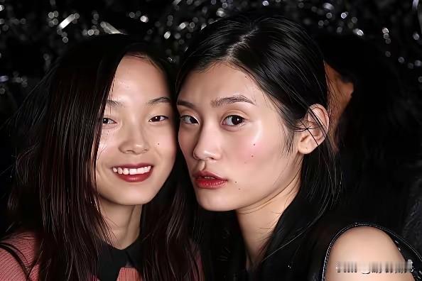 终于晓得奚梦瑶长得像谁啦！有没有发现？奚梦瑶长得随她妈妈，刚出道那会儿和妈妈