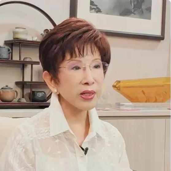 台湾国民党前主席洪秀柱批评郑丽文，有关当选后去拜会日本新首相高市早苗的言论！高市