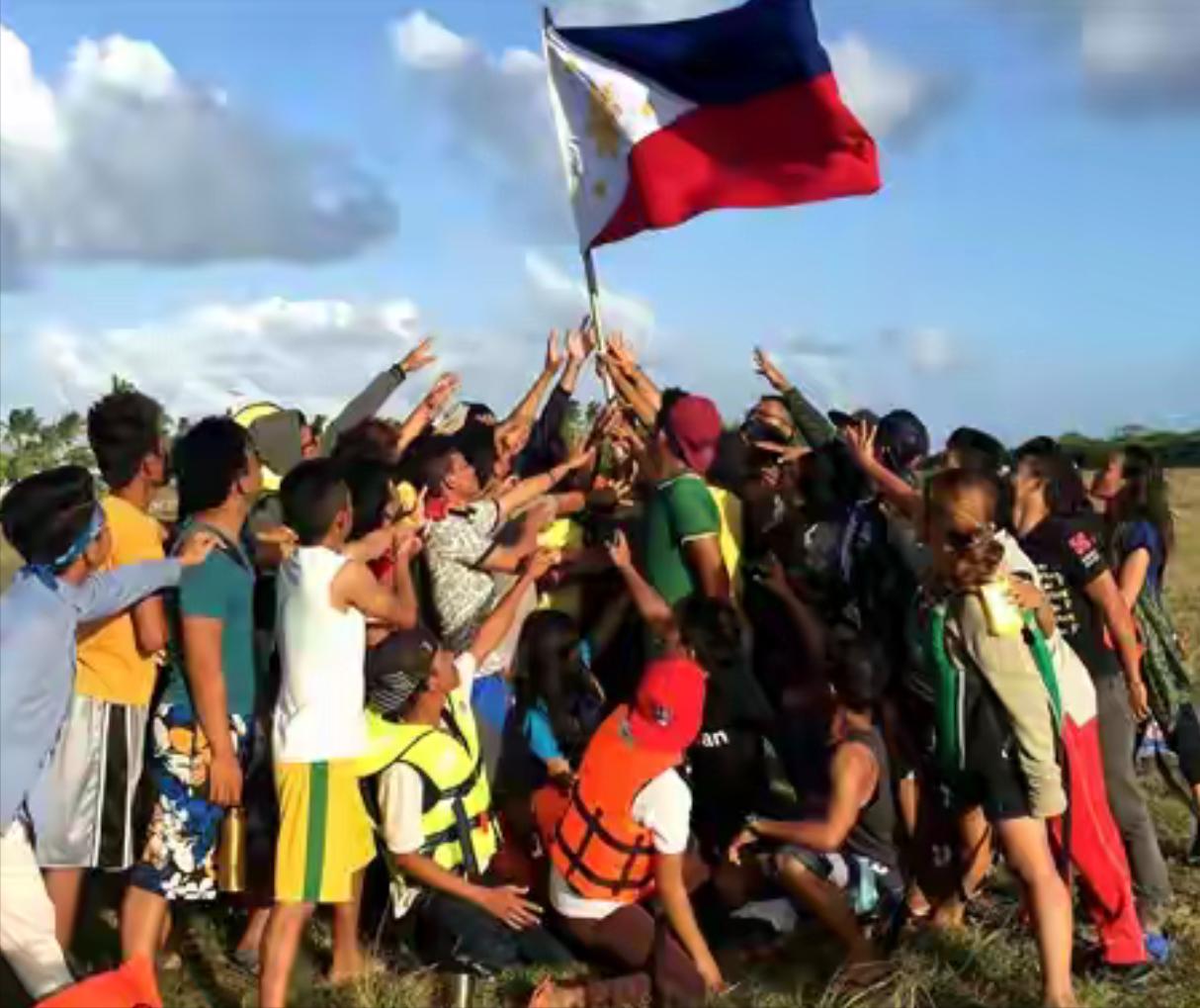 中业岛可能已经被封，不然菲律宾海军不会硬刚中国战舰25号当天，菲律宾方面抢先