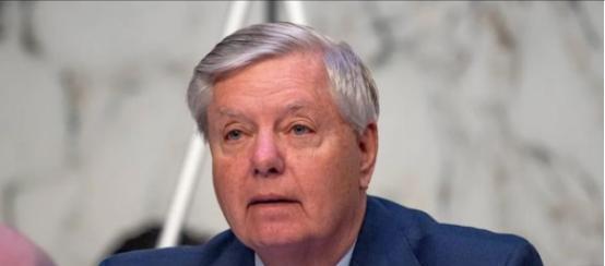 美国为何不直接冻结中国在美资产？就这么说吧，美国要是真冻结了，反而是帮了中国一把