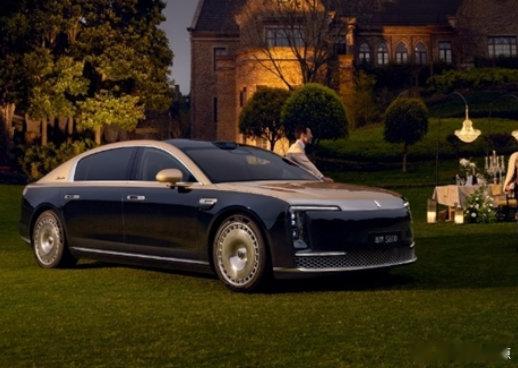 【曝尊界S600即将发布】尊界品牌在发布尊界S800后，还将推出两款新车，其中一