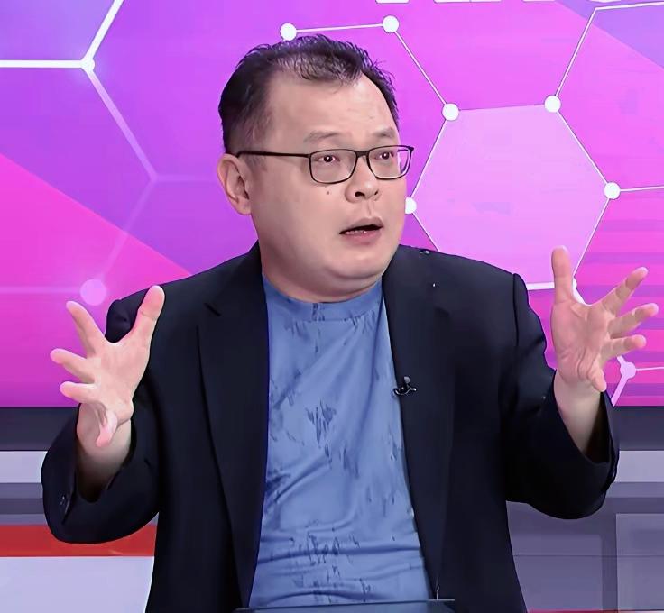 看到人就先跪，人家不欺负你欺负谁？谷立言被国台办点名“太上皇”，陈挥文却把矛