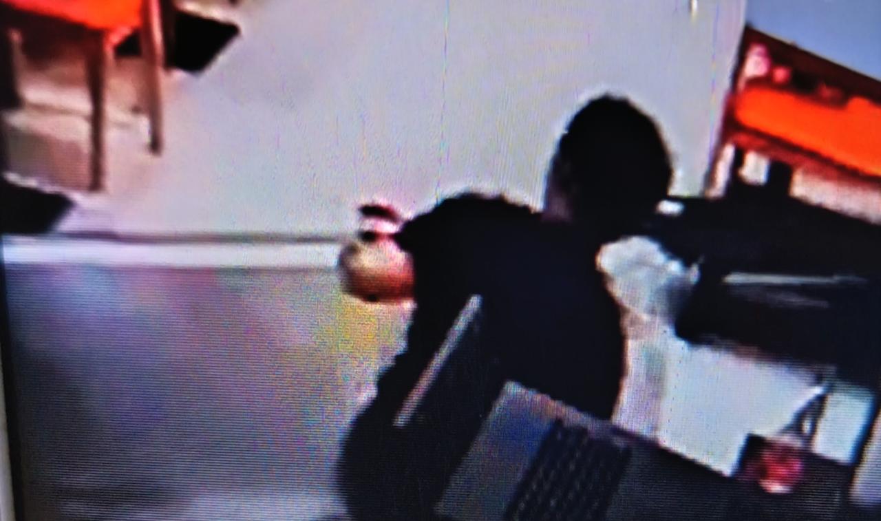 但行好事，莫问前程：一封写给无名英雄的感谢信在济南的一家普通餐厅里，一个惊心
