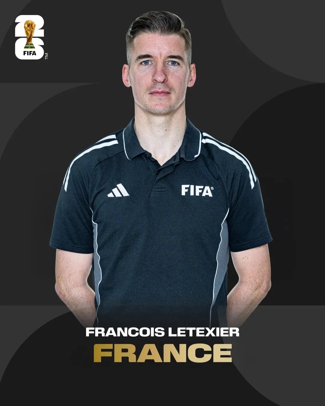 世界杯淘汰赛第二轮阿根廷vs埃及裁判组主裁判:FrançoisLetexi