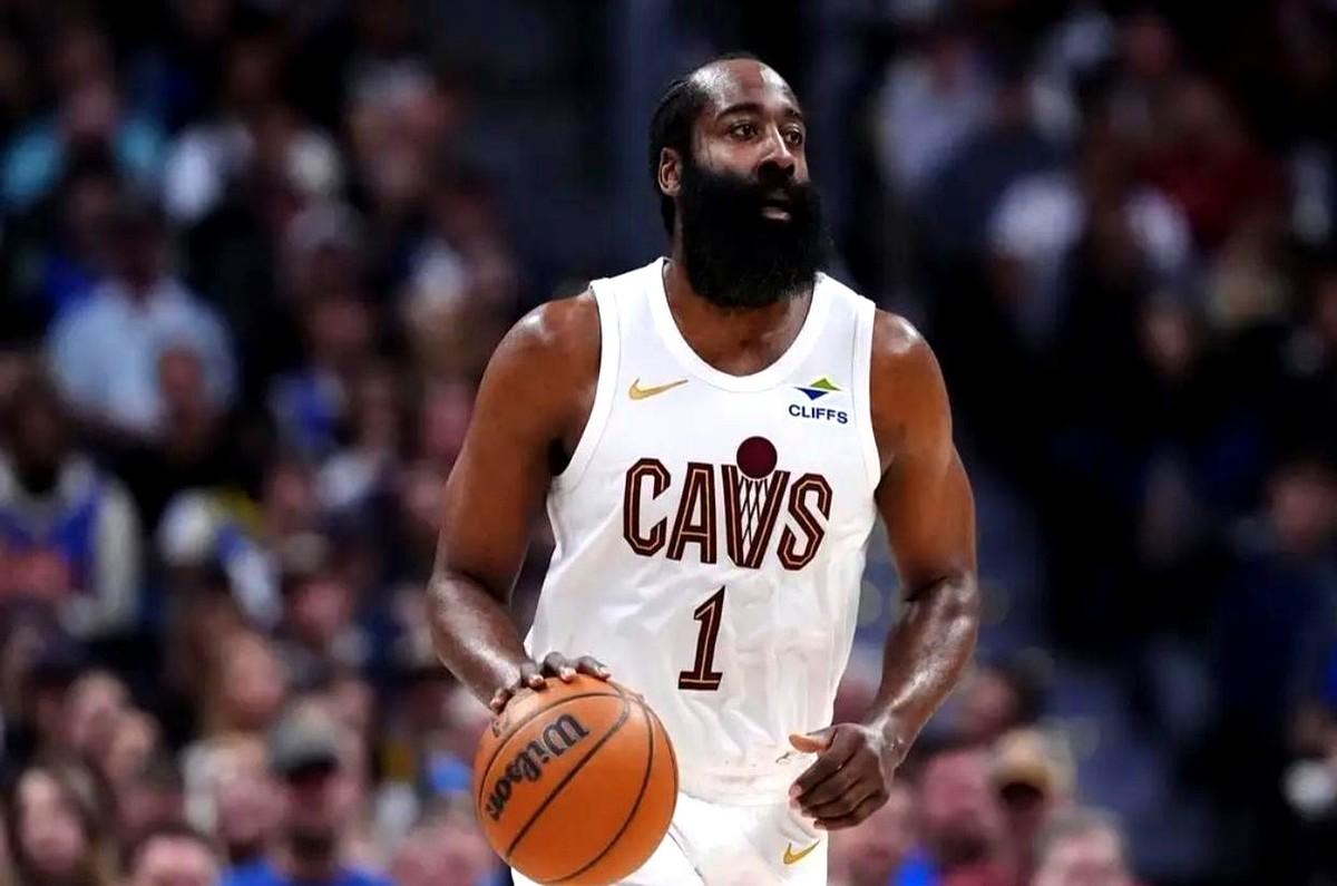 现在聊坎宁安打几号位？虚名而已！以前哈登还没成“大核”那会儿，NBA后卫分工