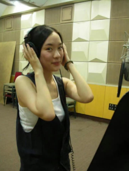 霍思燕有一种气血充足的美