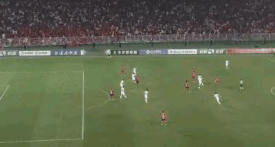 刘浪舟的一脚怒射，把广州豹干没电了！中甲第19轮辽宁铁人主场迎战广东广州豹的