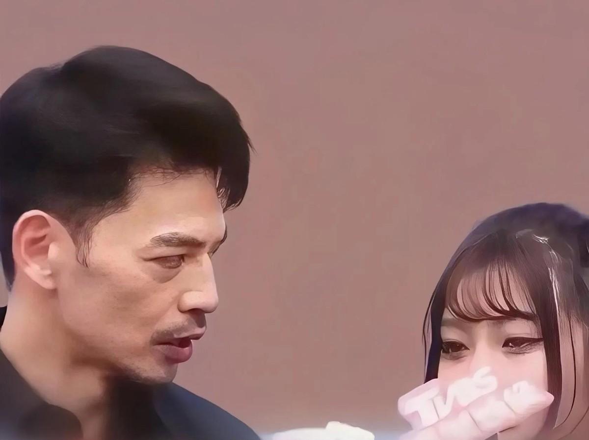 小S又整新操作，这次把朋友坑惨了！阿ken爆料小S让朋友花几万买女儿Li