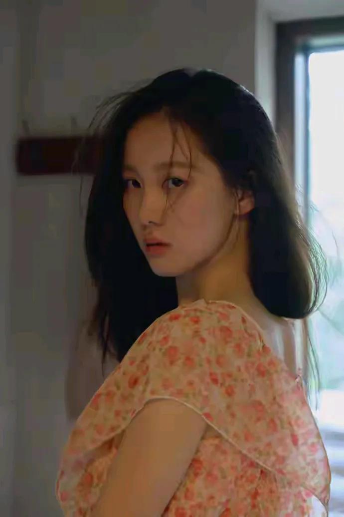 什么样的女人，能让你眼前一亮好女人标准女性魅力鉴赏特别聪明女人女生该不该努