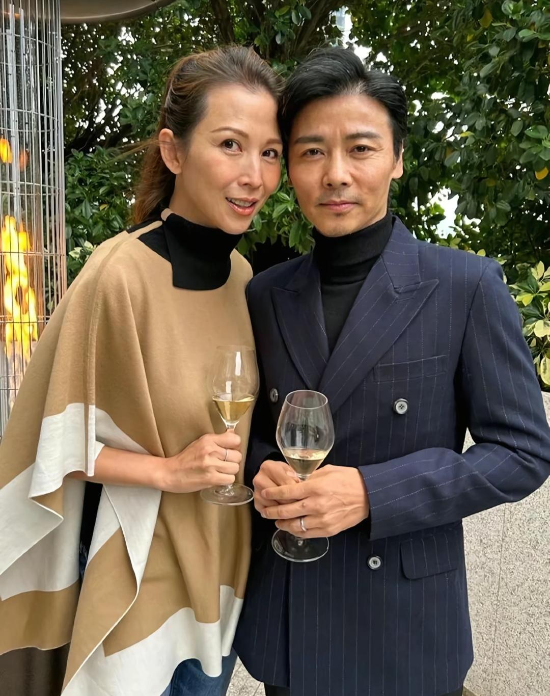 张晋说：他天不怕地不怕，就怕蔡少芬说普通话。以前我不太明白，虽然蔡少芬是香港