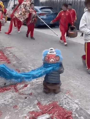 抬头是诗和远方，低头是人间烟火人间烟火生活