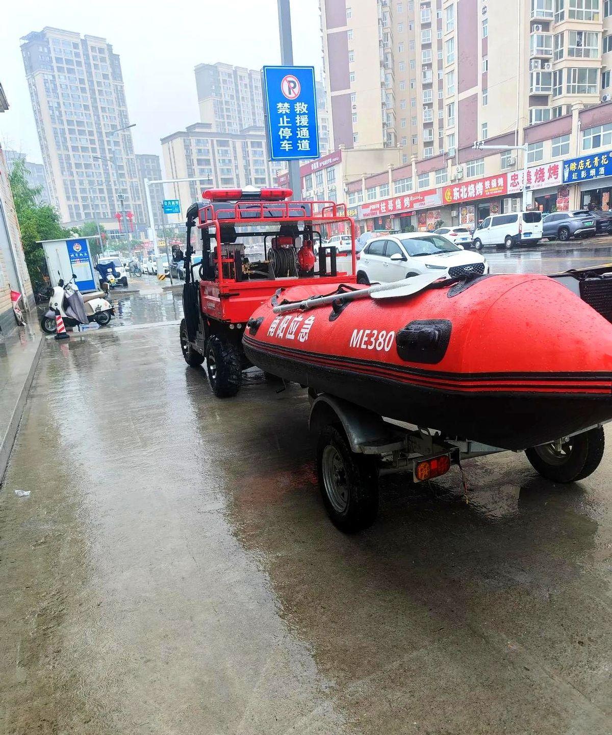 河南天气又次大反转，我的个乖乖。在这样下下去，又要抗洪救灾啦。今天上午去县城