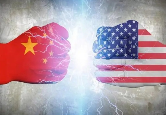 罕见“结盟”？中美联手“围剿”加拿大？世界全都傻眼了，刚刚还势不两立、博弈激烈的