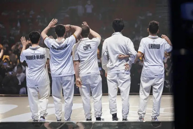 真好！Aiming、Inspired、Busio均希望加入G2但被拒绝！Shee