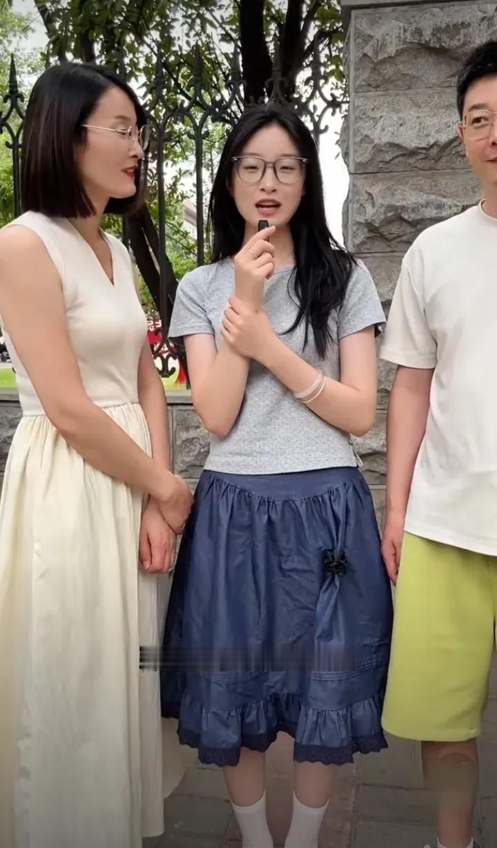 河南高考288分女孩，突然走红，女孩和其父母行为反常，果然有情况。原来一