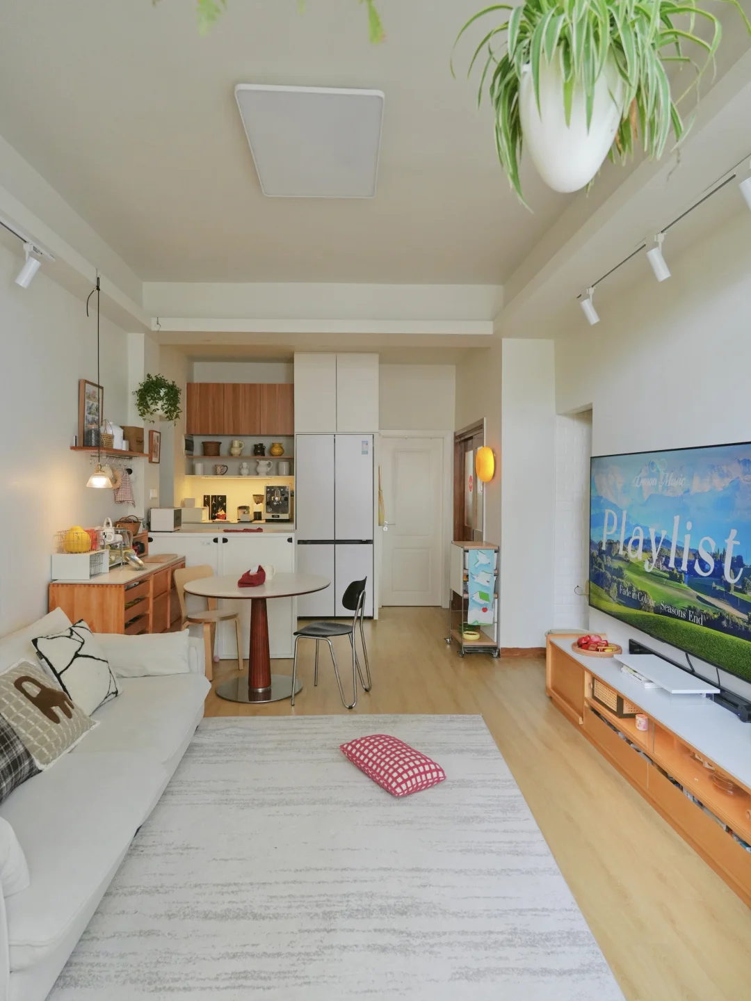 小户型无玄关？这么设计超能装‼️