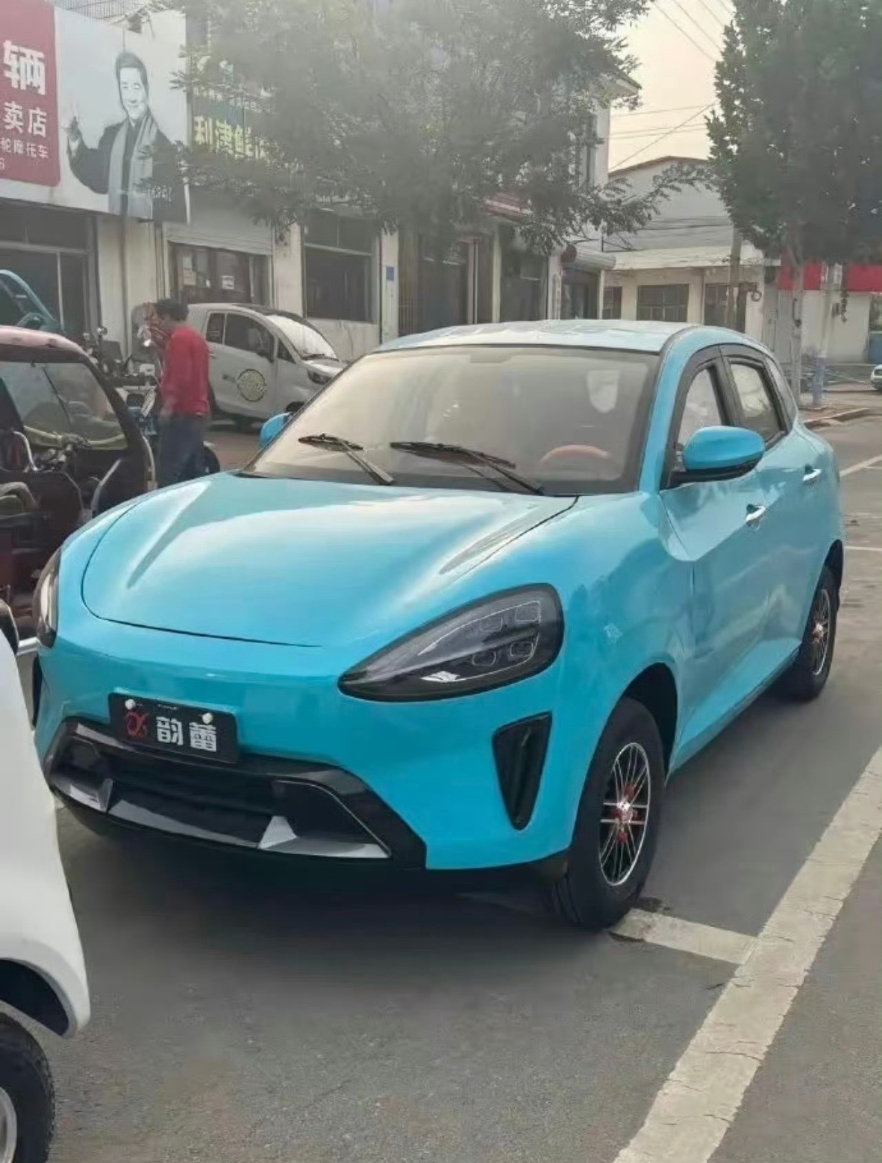 老头乐起诉小米汽车属实没想到能有这么离谱的事，做老头乐的小厂子，居然碰瓷小米汽车