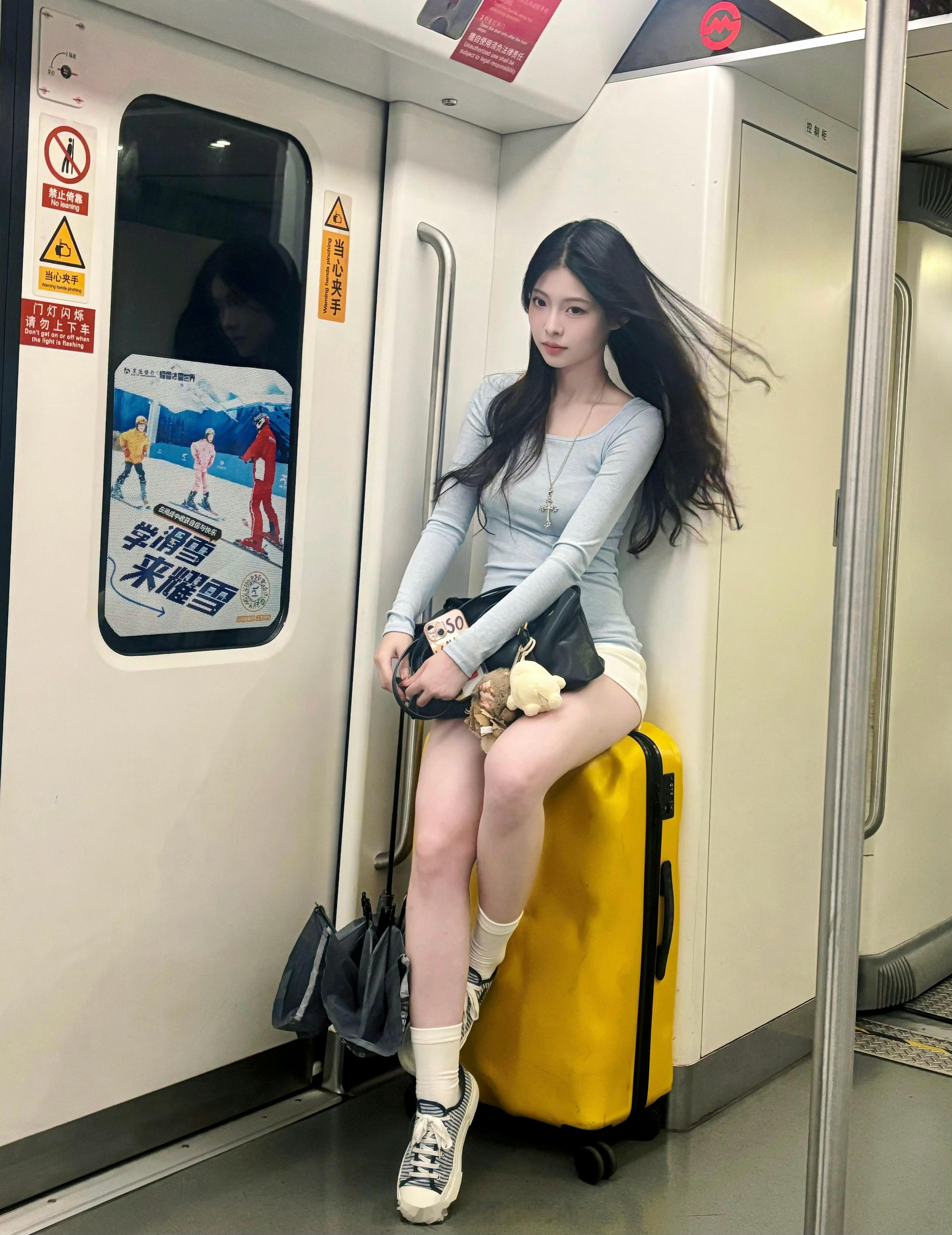 你没看错，这是一台标准版iPhone！​​​