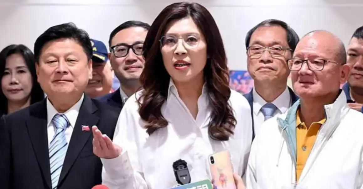 郑丽文该管管他们了！国民党又添一位“妈妈市长”柯志恩？这都啥跟啥？难道国民党