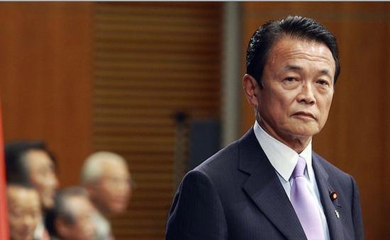 麻生太郎自曝底牌：日菲划界就是冲着中国来的麻生太郎这回连装都不装了。6月