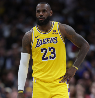 美媒《LakersDaily》转发了另一家媒体《CavaliersNatio