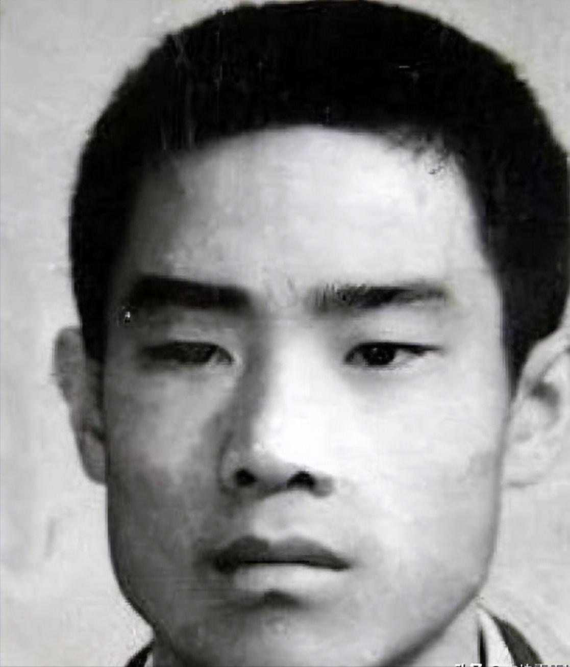 1983年9月24日，朱老总的孙子朱国华在天津被执行死刑，行刑那天，朱家