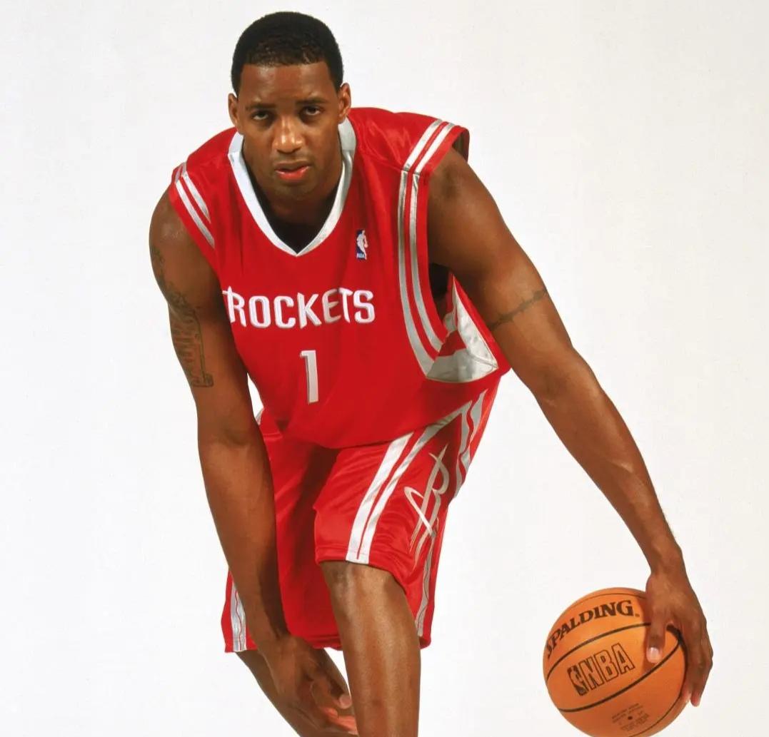 都说麦迪拉低了名人堂门槛，没想到名人堂门槛是越来越低。2026年篮球名人堂