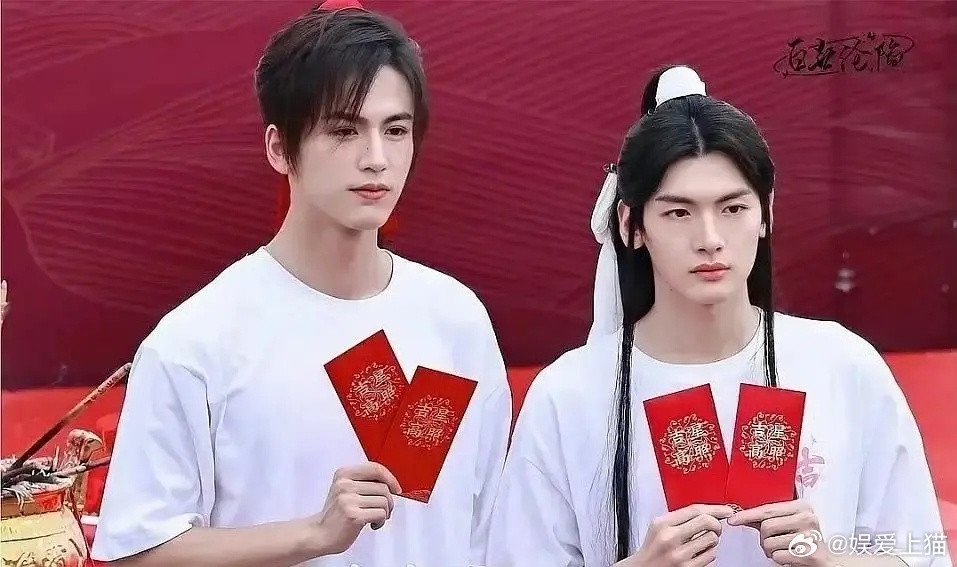 张凌赫主演的天官赐福，你们希望播出吗