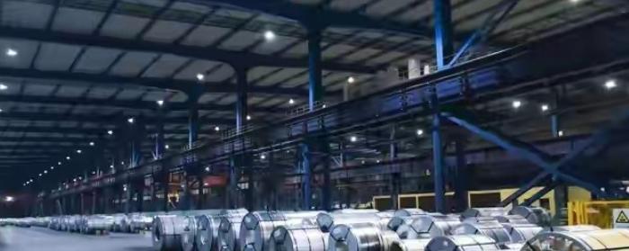 好家伙！中国钢铁突然不“贱卖”了！从明年开始，想买中国钢？得先“凭票”！ 