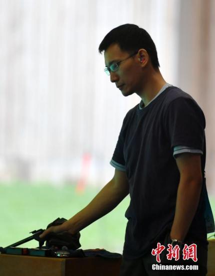 美籍华人石晶参赛全运会 一直以王义夫为榜样
