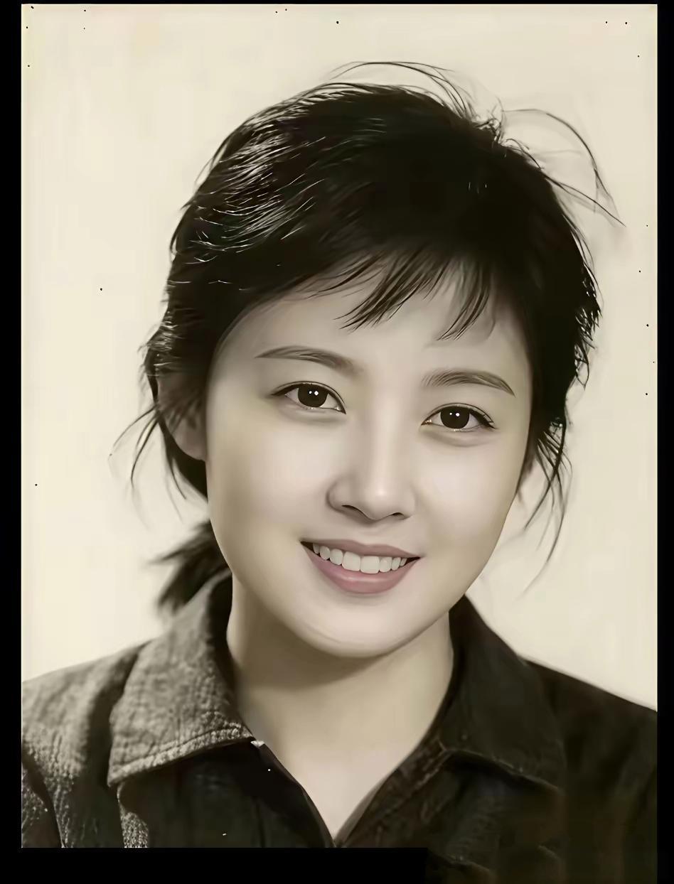 那个年代这绝对是美女