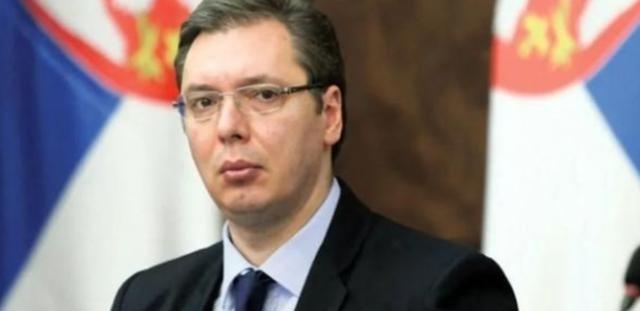 谁能想到一个国家能离谱到这种地步，塞尔维亚议会一顿饭的功夫就火速通过法案，要把1