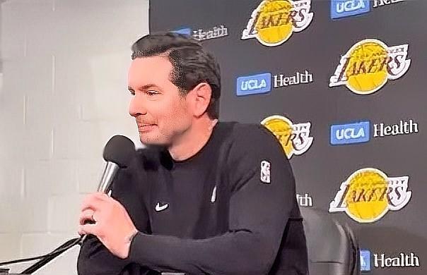 纪录终结夜，詹姆斯一传定乾坤！雷迪克为团队胜利欢呼