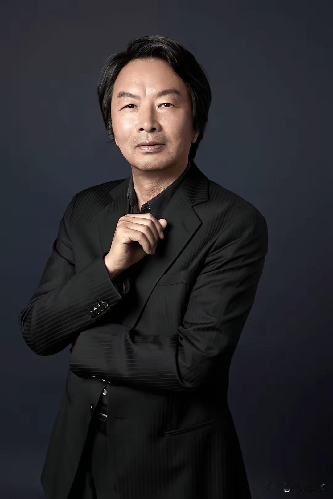 不要脸的哲学刘震云说：“不要脸的人，成事儿最快，不要脸，听起来庸俗，实则境