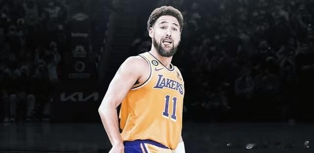 若被买断，克莱第一站或是湖人！据湖人电台主播透露，若克莱·汤普森进入买断市场，