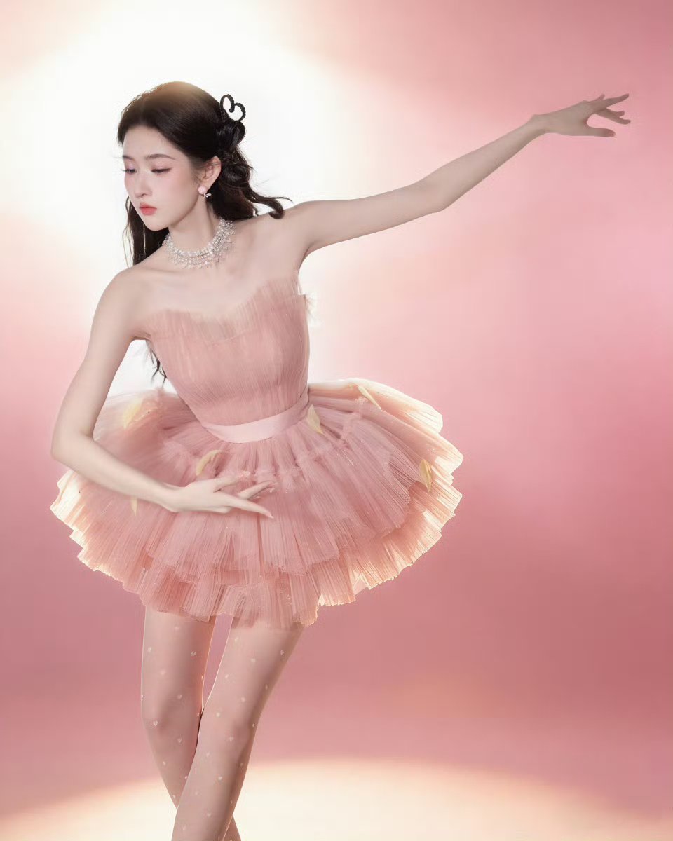 王玉雯粉天鹅王玉雯～～王玉雯王玉雯