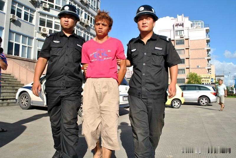 继母虐待继女致死案二审于11月11日在福建高院宣判对被告人许某花犯罪事实清楚
