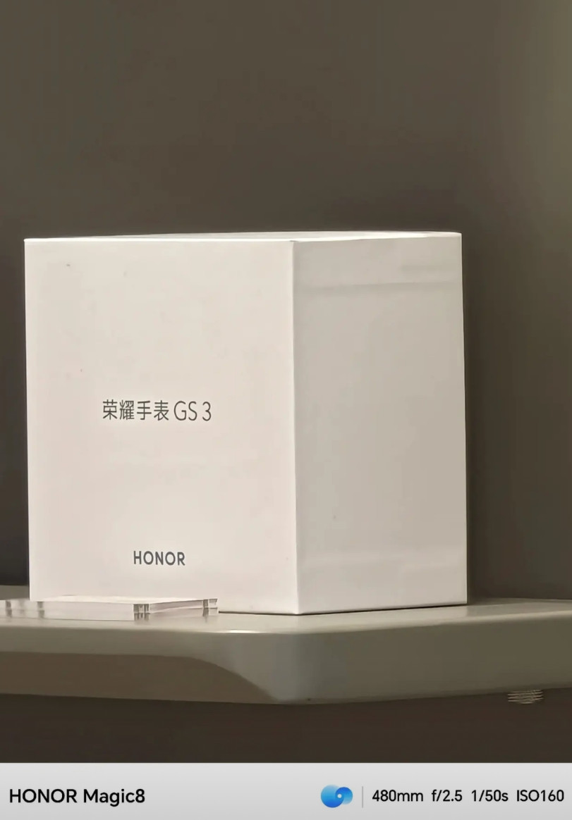 如果网上的消息没错的话，Magic8标准版的长焦，用的是OV64B～大家对O