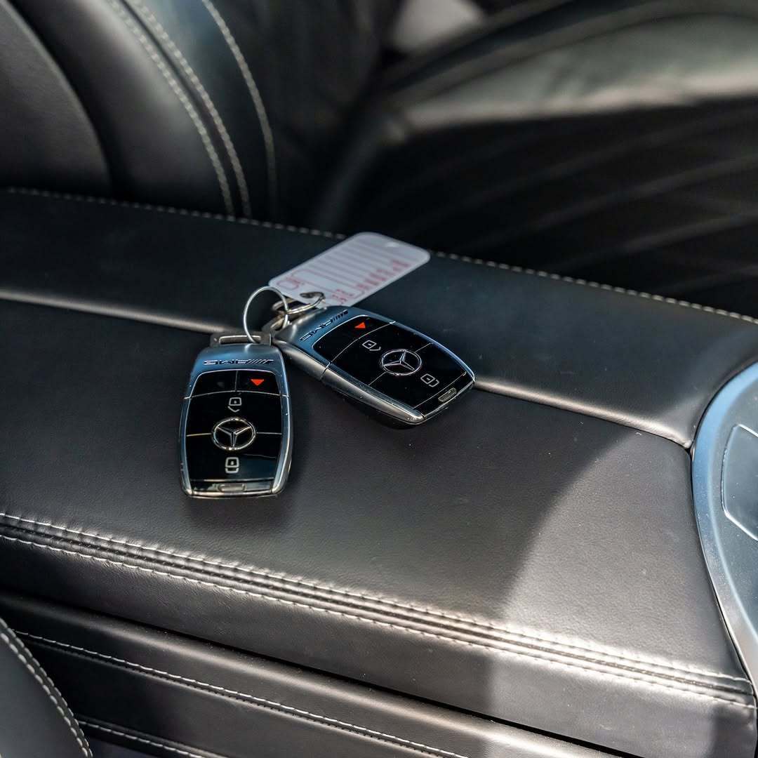 梅赛德斯–AMGG63