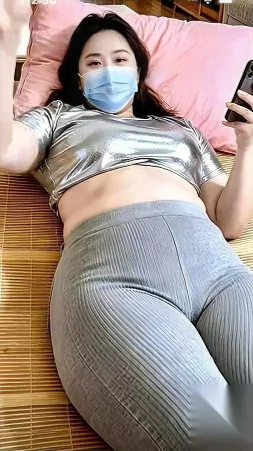 救命!职场又出怪称呼?最近某行业竟发明“职场剩女”新词,专门给未婚女员工贴标