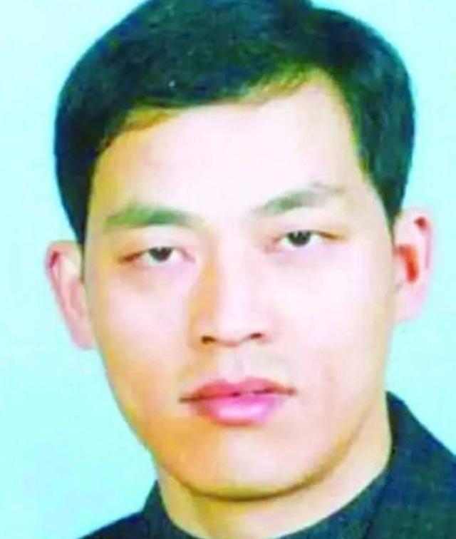 1998年，120岁的戈利高里在监狱里呆了103年，刑满释放时，记者问他最想做什