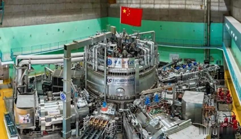 中国新一代人造太阳装置，把等离子体加热到一亿度，还刷新了世界纪录。网上一下炸锅，