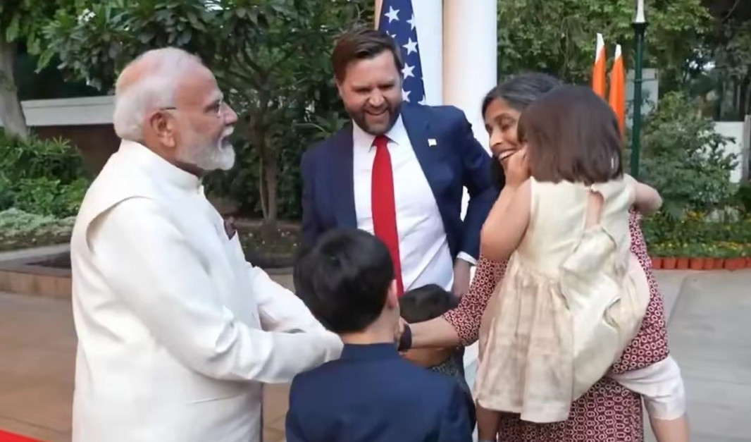 再捅印度一刀，特朗普对印度又出新招啦！继对印度商品加征50%的关税，以及取消只