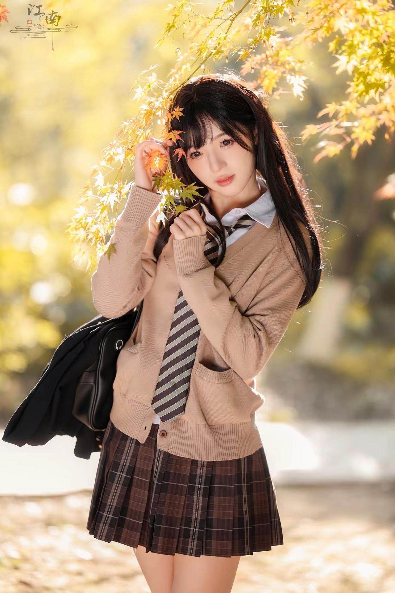 不知不觉就秋天了。日系萌妹子摄影约拍外拍