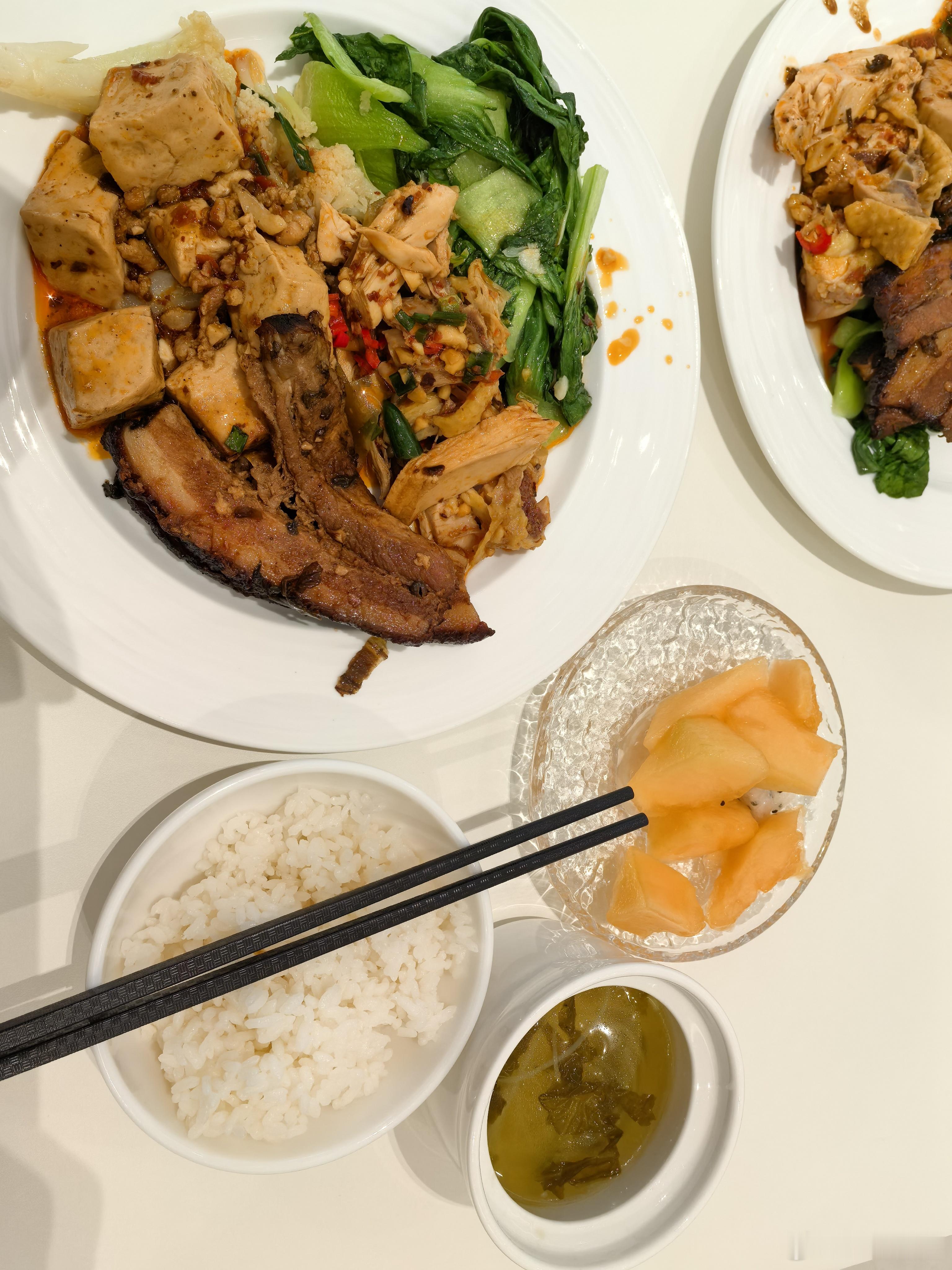问界大食堂​​​