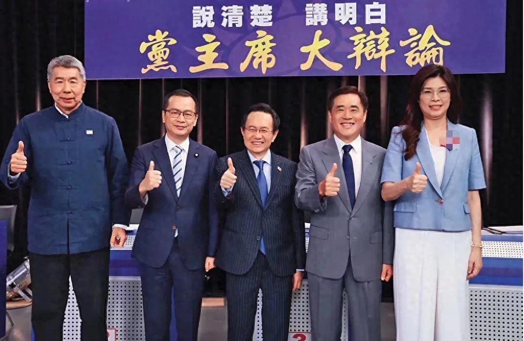 蓝营3人向大陆喊话，郑丽文：不许改变现状，前国民党员：堕落最近，台湾国民党主